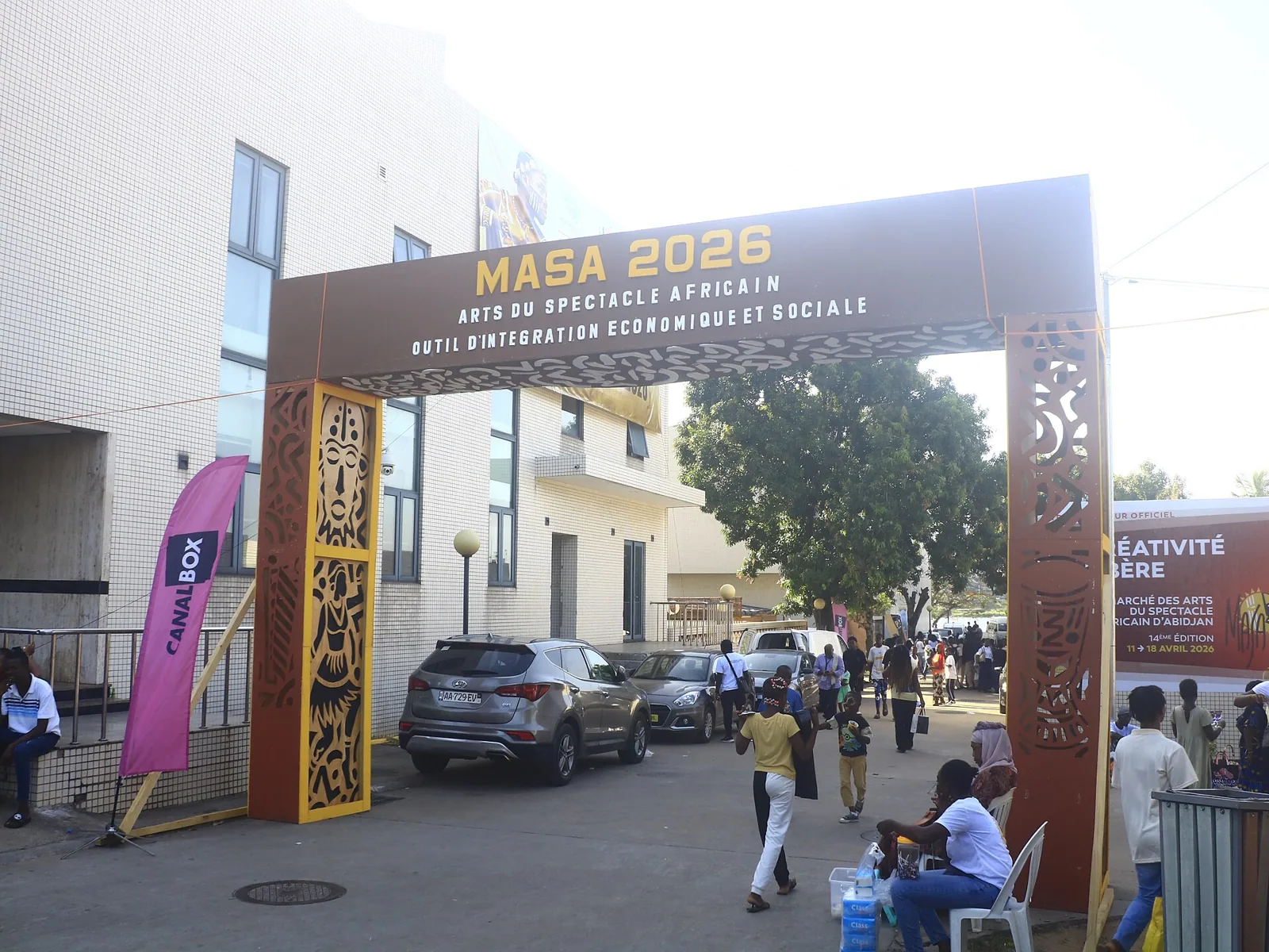 Entrée du village du MASA 2026 à Abidjan